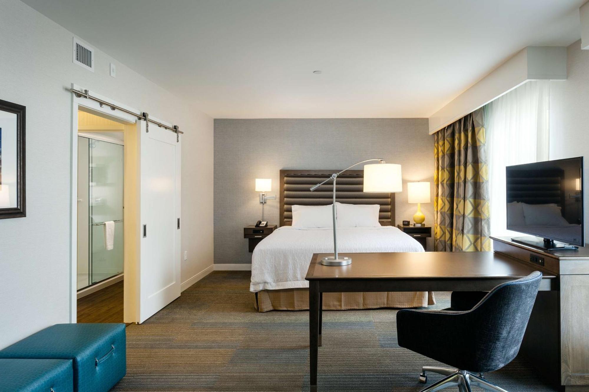 Hampton Inn & Suites By Hilton Seattle/Northgate Extérieur photo