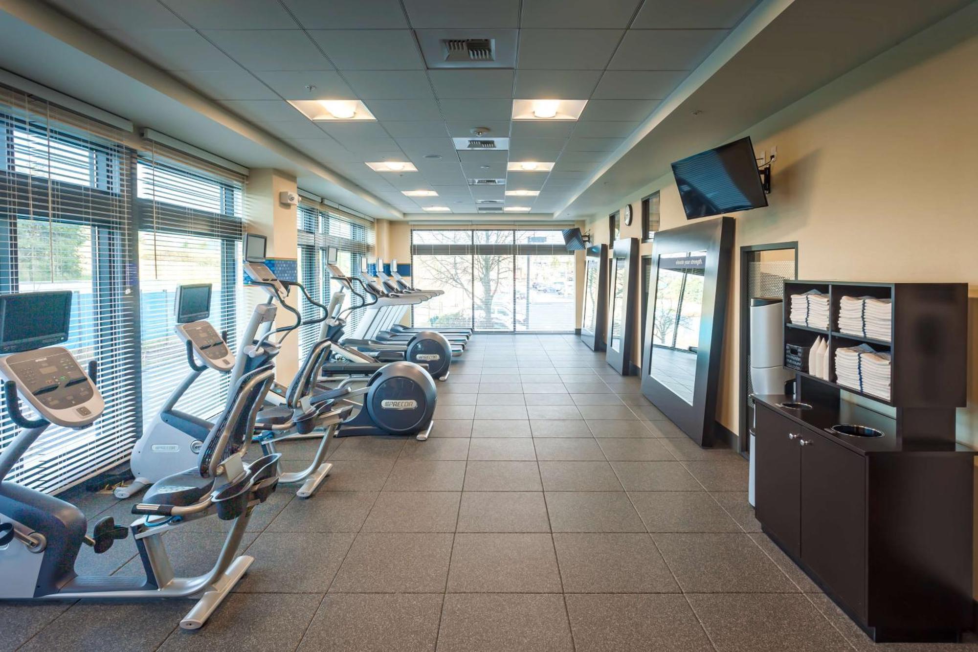 Hampton Inn & Suites By Hilton Seattle/Northgate Extérieur photo