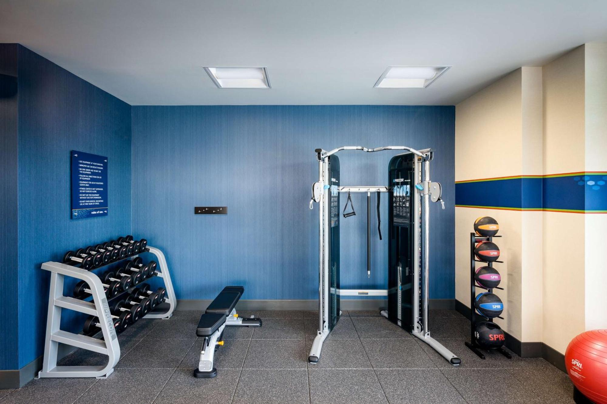 Hampton Inn & Suites By Hilton Seattle/Northgate Extérieur photo